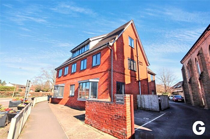 1 Bedroom Apartment For Sale In Christchurch Road, Ringwood, Hampshire, BH24