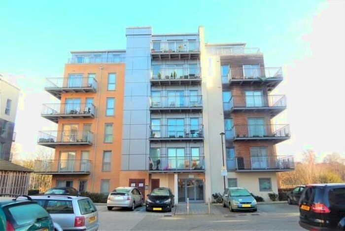 1 Bedroom Flat To Rent In Edgware, Harrow, HA8