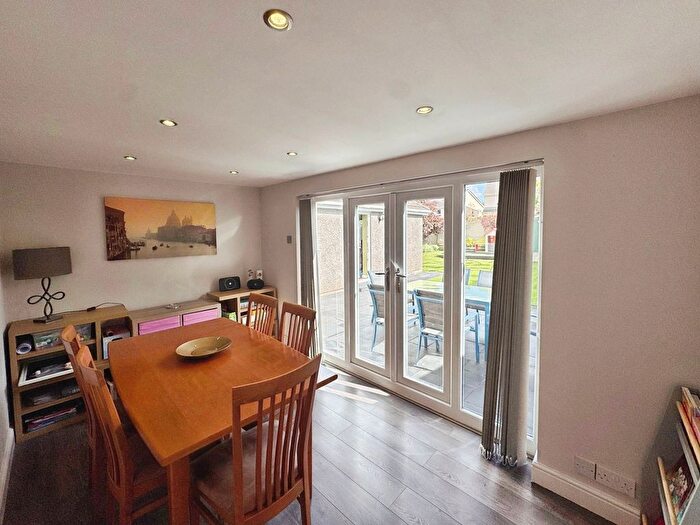 3 Bedroom End Terrace House For Sale In Crown Road, Kenfig Hill, Bridgend, CF33