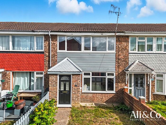 3 Bedroom Terraced House For Sale In Deben, East Tilbury, Tilbury, RM18