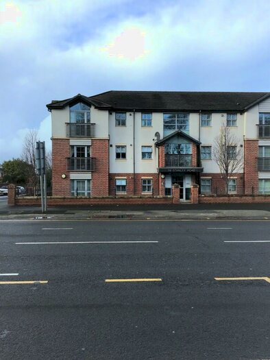 2 Bedroom Flat To Rent In Stanley Road, Liverpool, Merseyside, L5