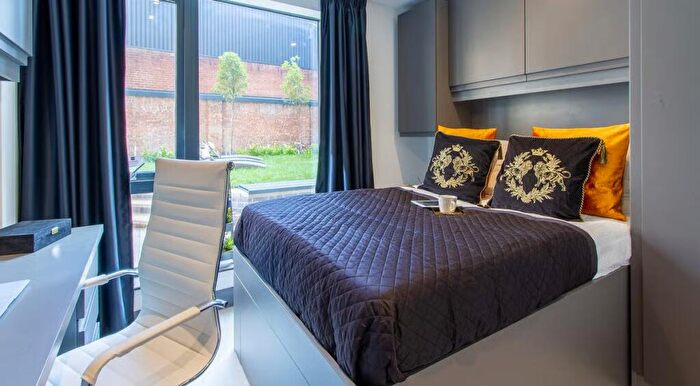 2 Bedroom Apartment To Rent In Classic Bed Apartment, Parkside, Coventry, CV1