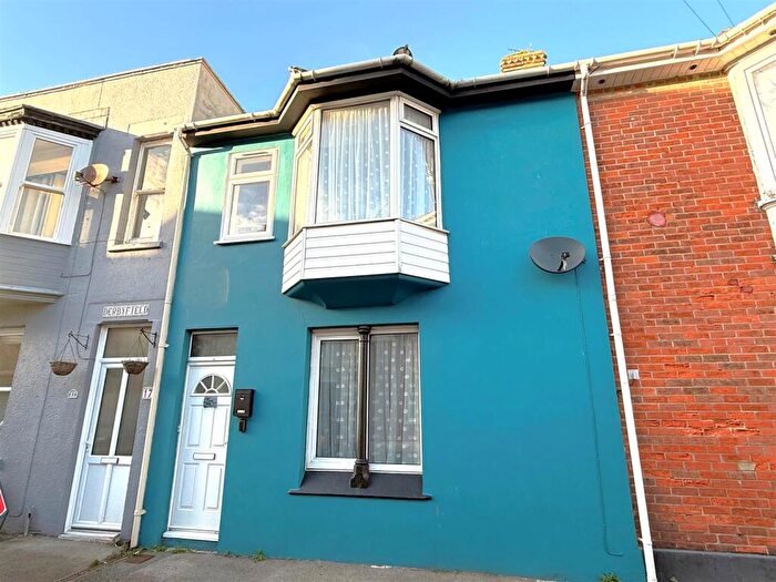 3 Bedroom Terraced House For Sale In Derby Street, Weymouth, Dorset, DT4
