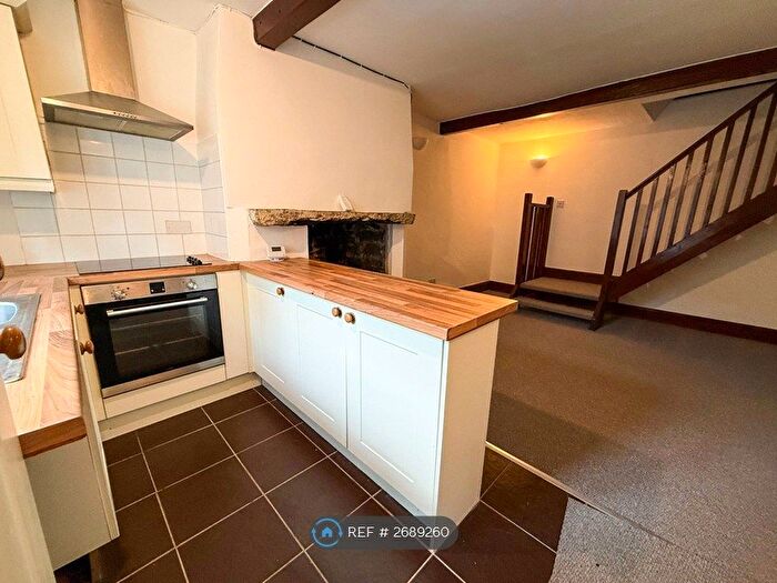 2 Bedroom Terraced House To Rent In Holcombe Village, Bury, BL8