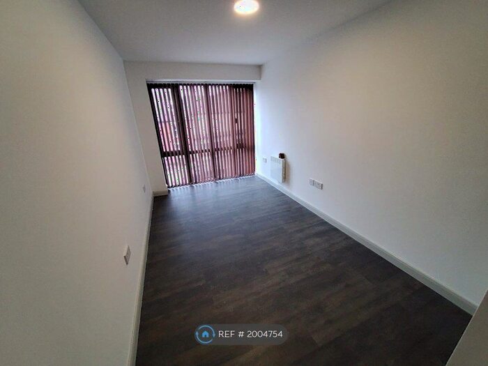 1 Bedroom Flat To Rent In Drake Street, Rochdale, OL16