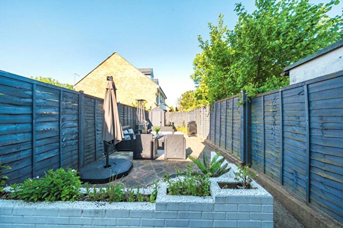 5 Bedroom Terraced House For Sale In Parchmore Road, Thornton Heath, CR7