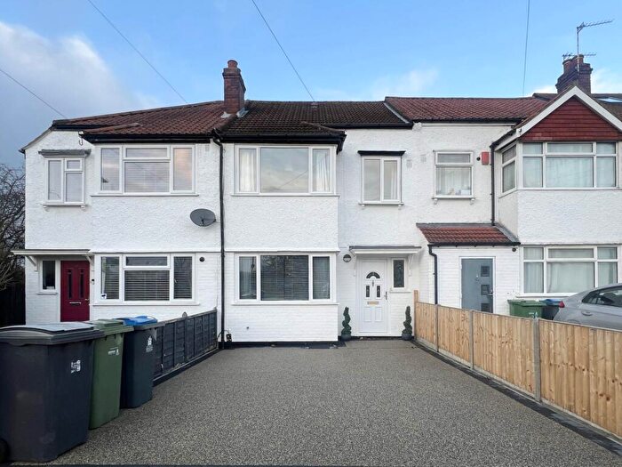 3 Bedroom Terraced House To Rent In Green Lane, New Malden, KT3