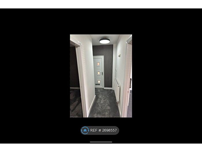 1 Bedroom Terraced House To Rent In Manchester Road, Huddersfield, HD4