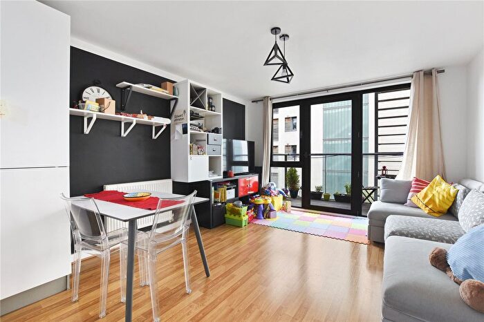 1 Bedroom Flat For Sale In John Wetherby Court, High Street, Stratford, London, E15