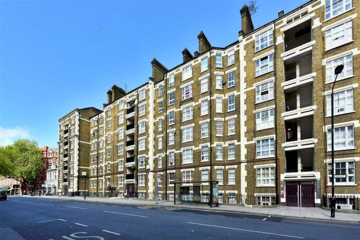 2 Bedroom Flat To Rent In Clerkenwell Road, Cavendish Mansions, EC1R