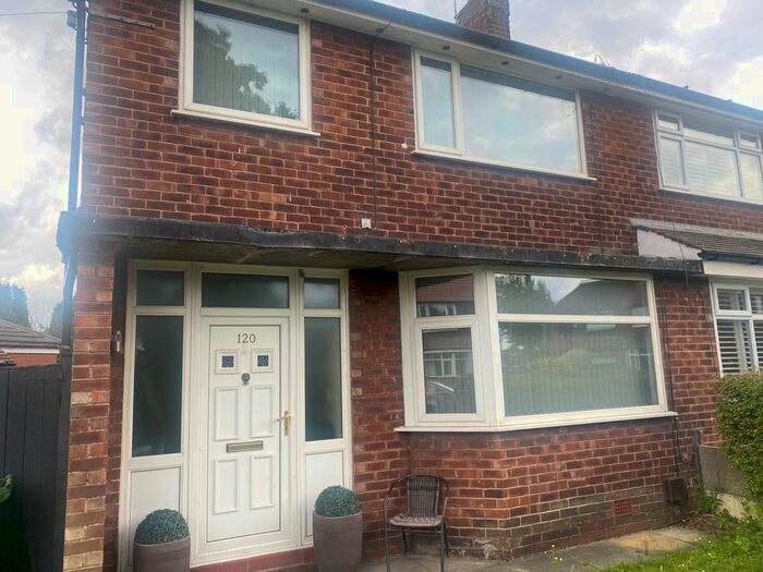 3 Bedroom Semi-Detached House To Rent In Windsor Road, Denton, Manchester, M34