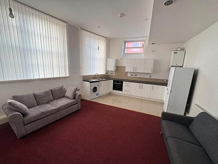 2 Bedroom Apartment To Rent In Railway Terrace, Derby, Derbyshire, DE1