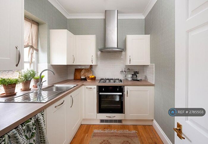 2 Bedroom Flat To Rent In Pembroke Road, Clifton, Bristol, BS8