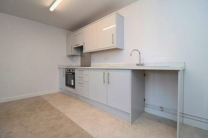 2 Bedroom Flat To Rent In - Eastgate Street, Gloucester, GL1