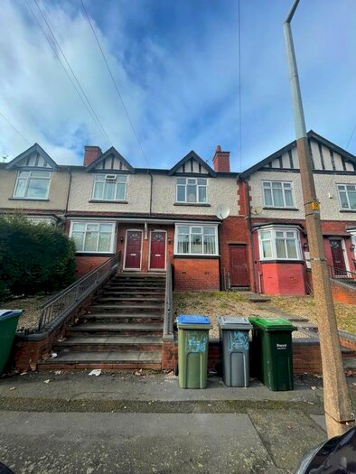 3 Bedroom Terraced House To Rent In Rosefield Road, Smethwick B67