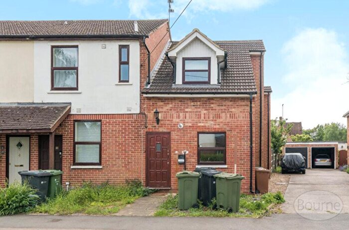 3 Bedroom End Of Terrace House For Sale In Glaziers Lane, Normandy, Guildford, Surrey, GU3
