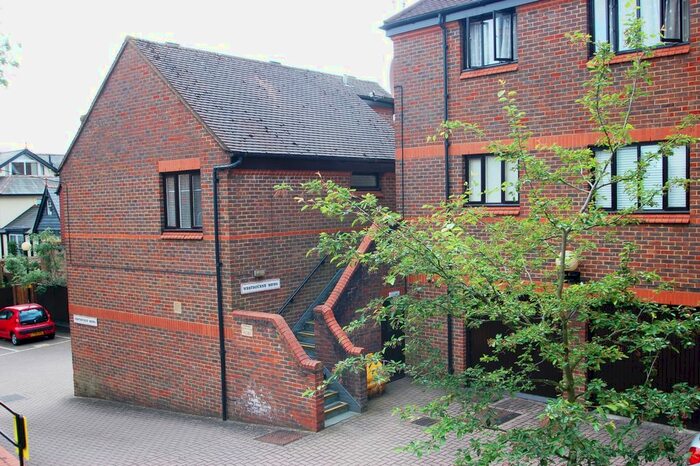1 Bedroom Flat To Rent In Westbourne Mews, St Albans AL1