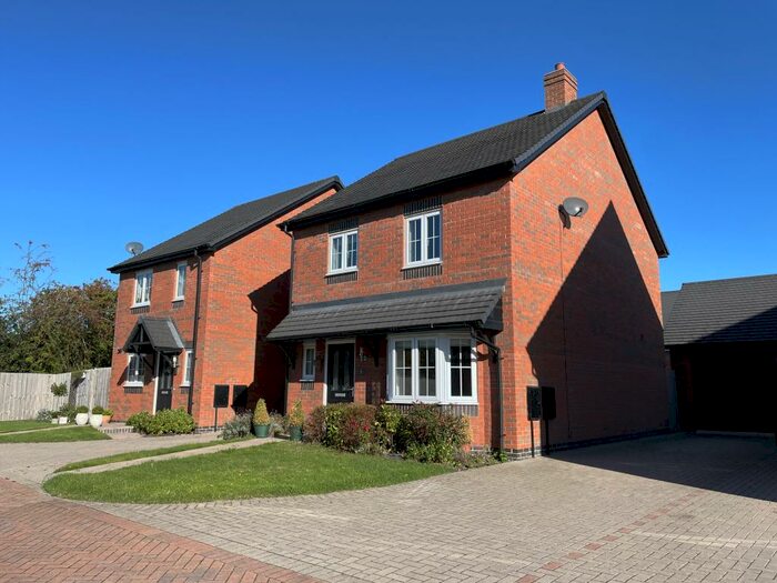 3 Bedroom Semi-Detached House To Rent In Campion Way, Uttoxeter, ST14
