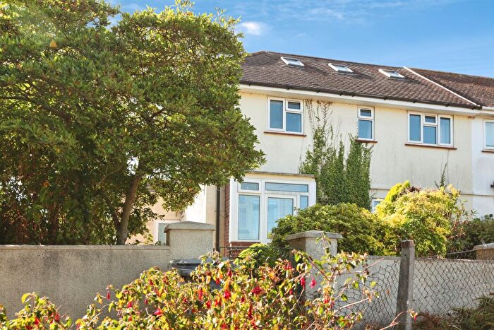 3 Bedroom Semi Detached House For Sale In Overclose, Paignton, TQ3