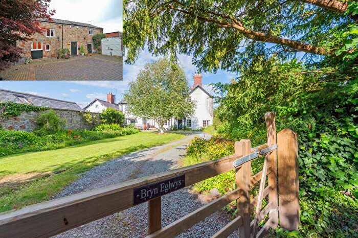 7 Bedroom Character Property For Sale In Castle Road, Chirk, LL14