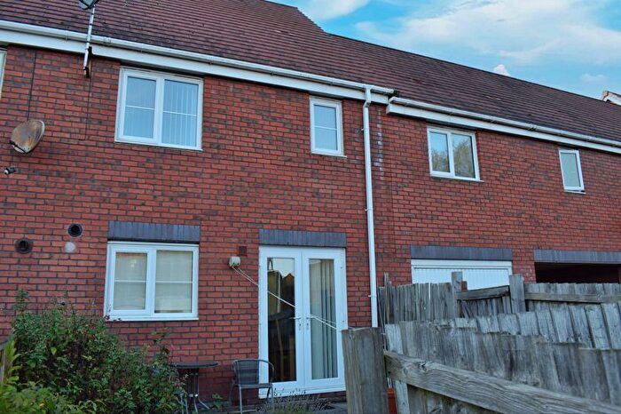 3 Bedroom Terraced House For Sale In Kings Sconce Avenue, Newark, NG24