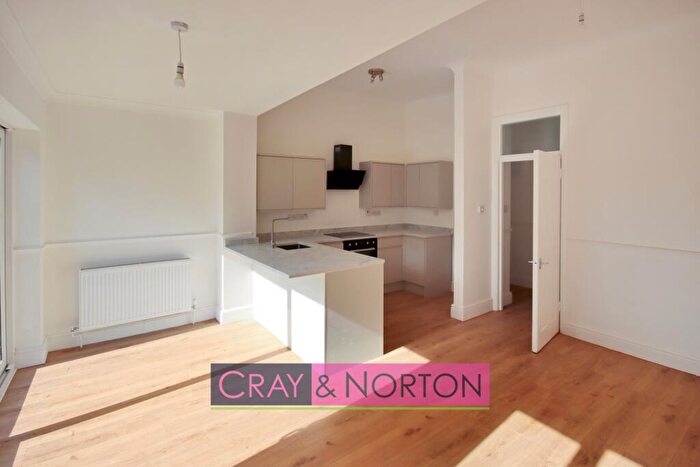 1 Bedroom Apartment To Rent In Lower Addiscombe Road, East Croydon, CR0