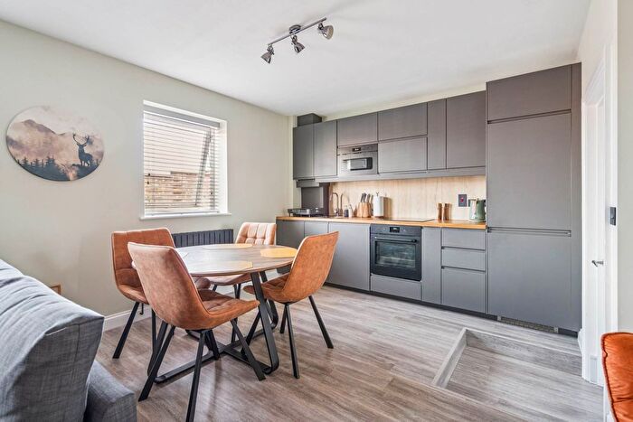 1 Bedroom Flat For Sale In St Albans Road, Watford, WD24