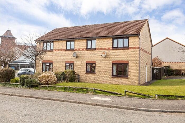 1 Bedroom Flat For Sale In Davies Drive, Alexandria, Dunbartonshire, G83