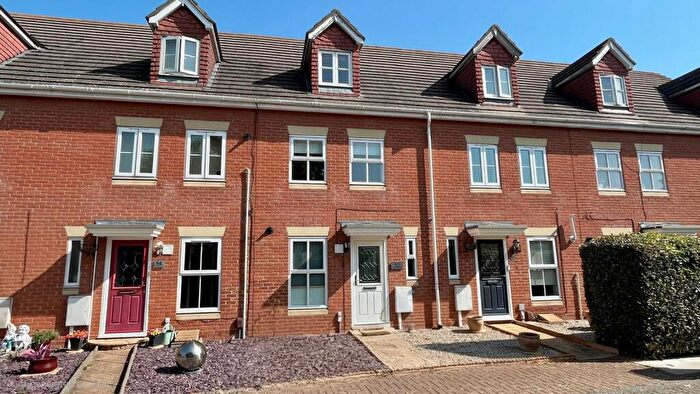 3 Bedroom Terraced House To Rent In Island Way, St. Marys Island, ME4