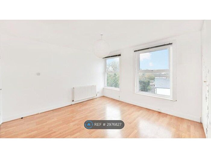 1 Bedroom Flat To Rent In Palmerston Road, London, N22