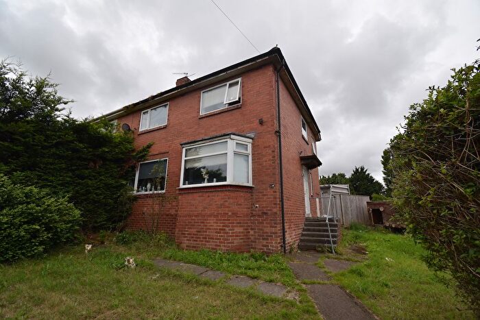 3 Bedroom Semi-Detached House For Sale In Dalton Crescent, Shildon, DL4