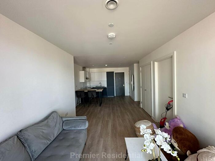 2 Bedroom Apartment To Rent In New Kings Head Yard, Manchester, M3