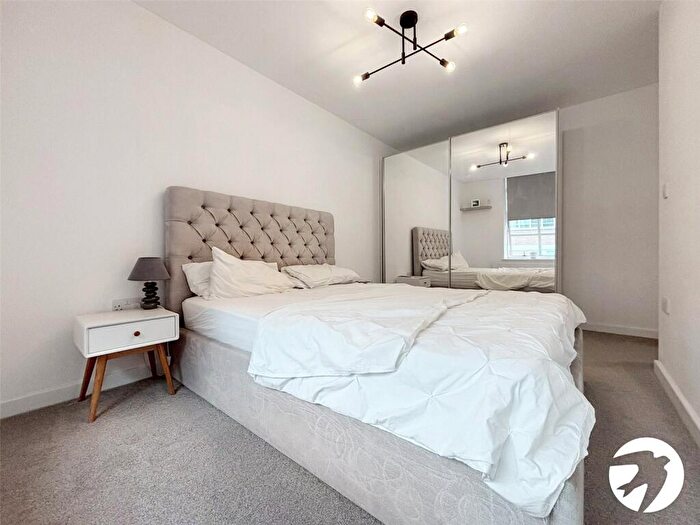 1 Bedroom Flat To Rent In Lewisham High Street, Lewisham, London, SE13