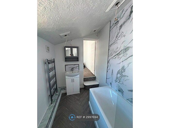 2 Bedroom Terraced House To Rent In Fox St, Gillingham, ME7