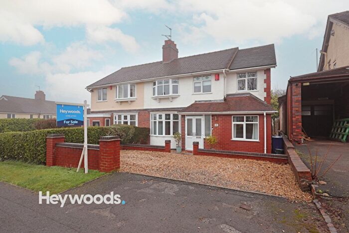 5 Bedroom Semi Detached House For Sale In Eleanor Crescent, Westlands, Newcastle-Under-Lyme, Staffordshire, ST5