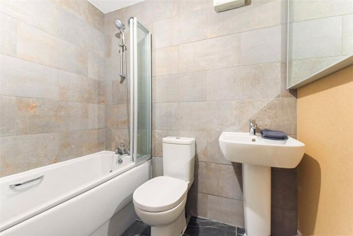 2 Bedroom Flat For Sale In Investment Way, Glasgow, Glasgow City, G43