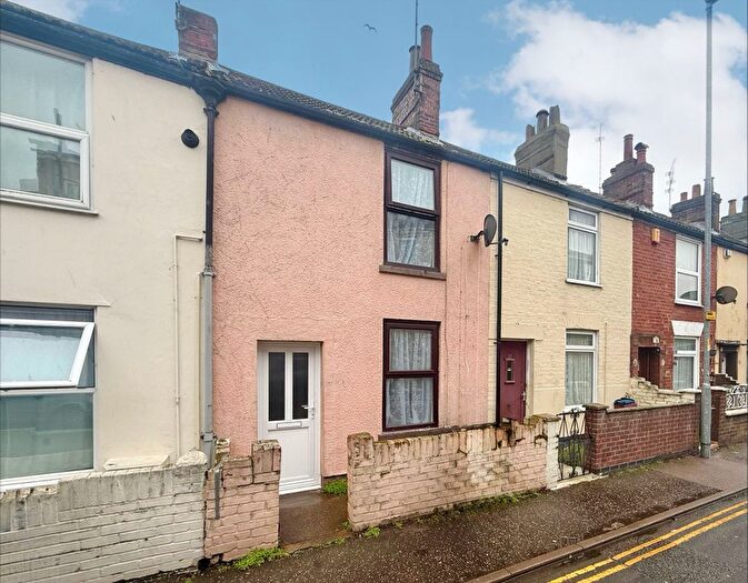 2 Bedroom Terraced House For Sale In Napoleon Place, Great Yarmouth, NR30