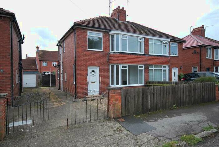 3 Bedroom Semi-Detached House To Rent In Maudon Grove, Norton, Malton, YO17