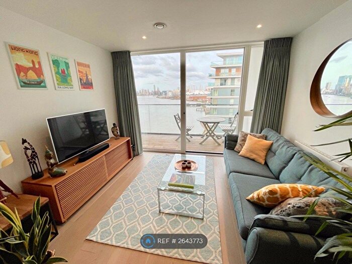 1 Bedroom Flat To Rent In River Gardens Walk, London, SE10