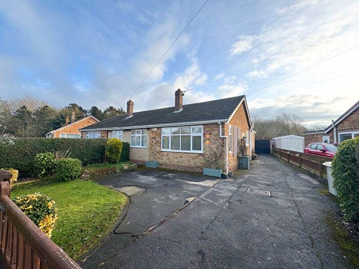 2 Bedroom Semi-Detached Bungalow For Sale In Fleetway, North Cotes, DN36