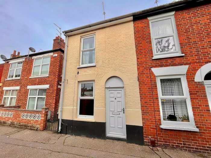 3 Bedroom Terraced House For Sale In Middle Market Road, Great Yarmouth, NR30