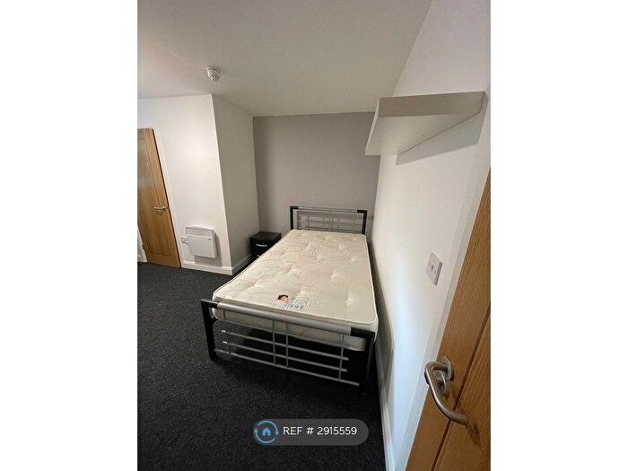 Studio To Rent In Regent Road, Leicester, LE1