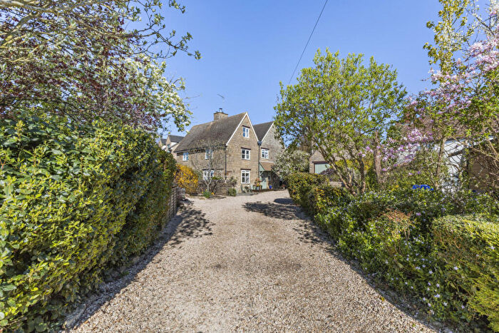 5 Bedroom Detached House For Sale In South Close Greatworth, Northamptonshire, OX17