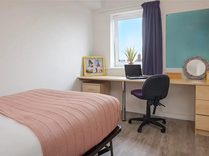 1 Bedroom Flat To Rent In Tower Street, Newcastle, NE1