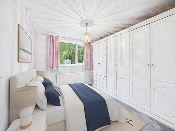 2 Bedroom Maisonette For Sale In Lees Road, Mapperley, Nottingham, NG3