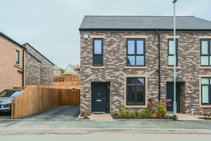 3 Bedroom Semi-Detached House To Rent In Fountain Way, Whalley, BB7