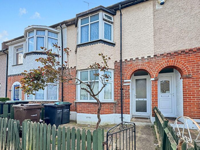 2 Bedroom Terraced House For Sale In Seymour Road, Northfleet, Gravesend, Kent, DA11