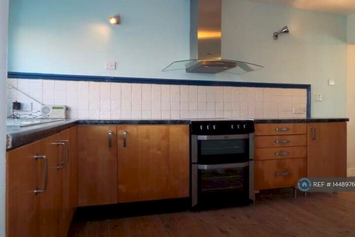 1 Bedroom Flat To Rent In Coach Lane, Newcastle Upon Tyne, NE13