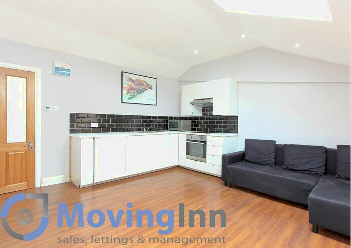 Studio To Rent In Green Lane, Norbury, SW16