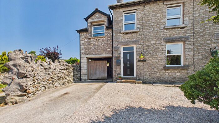 4 Bedroom Semi-Detached House For Sale In North Road, Holme, LA6